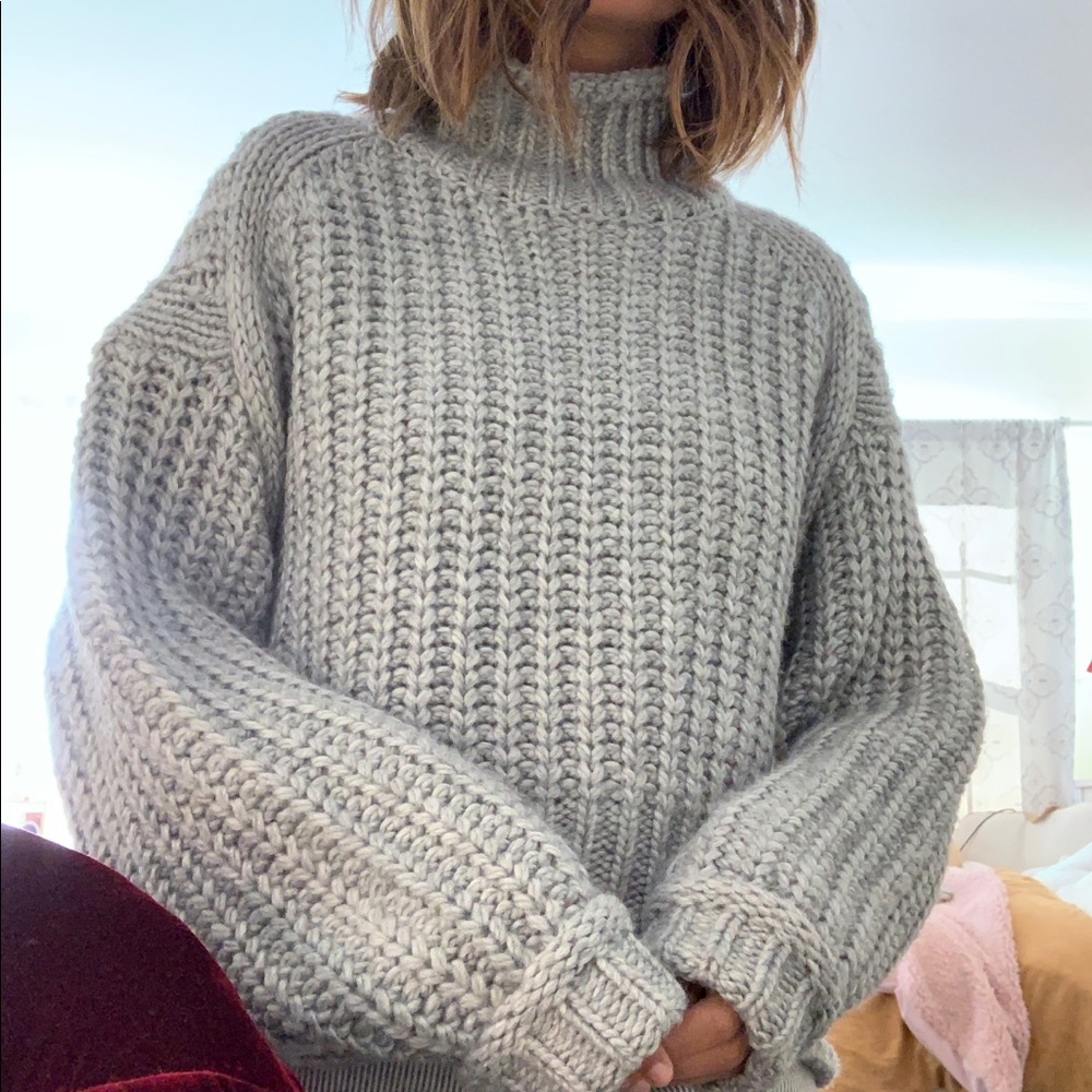 H&M chunky knit sweater